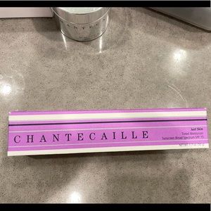 Brand new CHANTECAILLE Just Skin Tinted Moisturizer color:aura